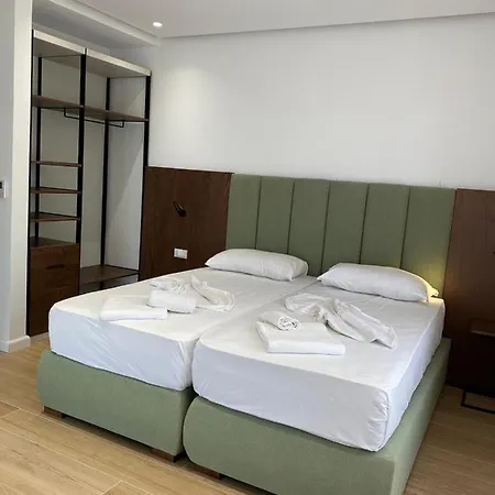 Apart Otel Eval